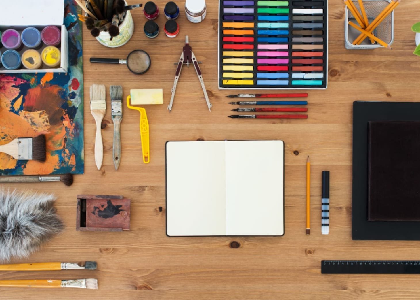 What Are Art Tools: Essential Guide For Creatives